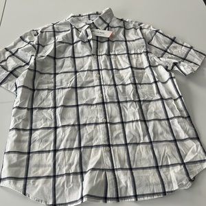 Old navy built in flex checkered shirt